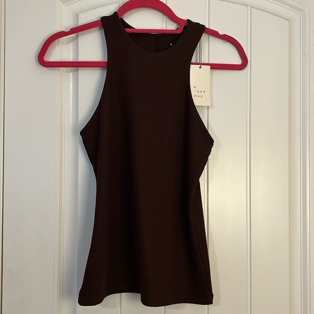 NWT silky tank